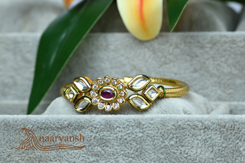 Delicate Kundan Bracelet