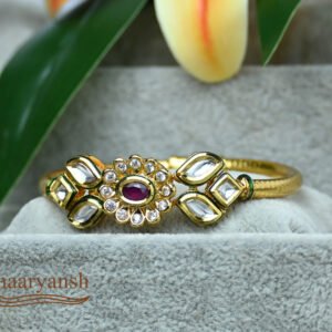 Delicate Kundan Bracelet