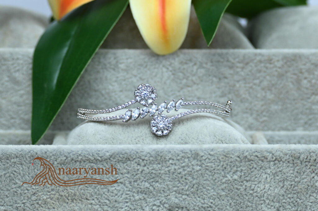 Delicate A.D. Bracelet