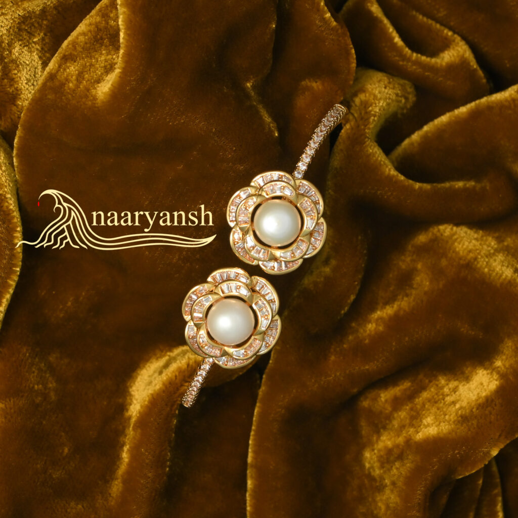 Opulent Pearl Bracelet